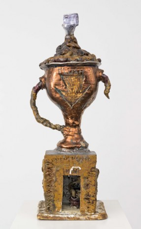 Robert Arneson, Flush Trophy, 1965, David Zwirner