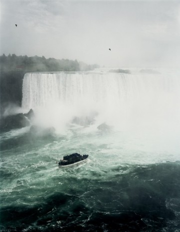 Andreas Gursky, Niagara Falls, 1989, Sprüth Magers
