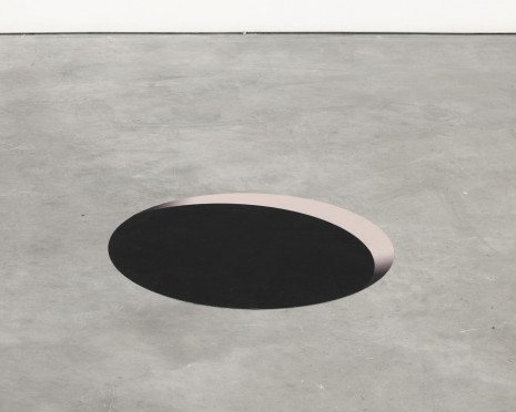 Mika Rottenberg, Hole, 2014, Andrea Rosen Gallery (closed)