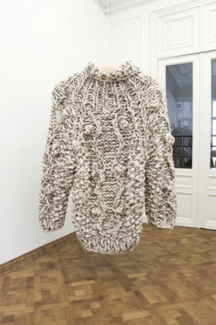 Daniel Dewar and Grégory Gicquel, Tapestry (aran, small braid, balls), 2014, Galerie Micheline Szwajcer (closed)