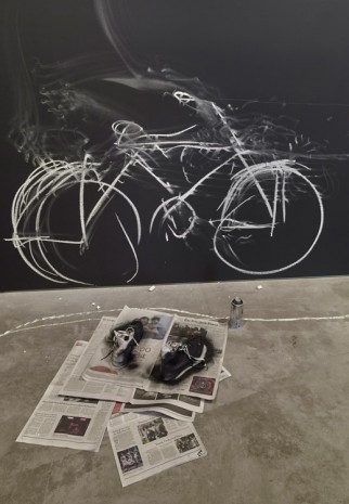 Robin Rhode, Chalk Bike (detai), 2015, Lehmann Maupin